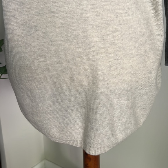 Aritzia Babaton Silk/Cotton/Cashmere Blend Sweater Tie Back 3/4 Sleeve - Picture 7 of 13